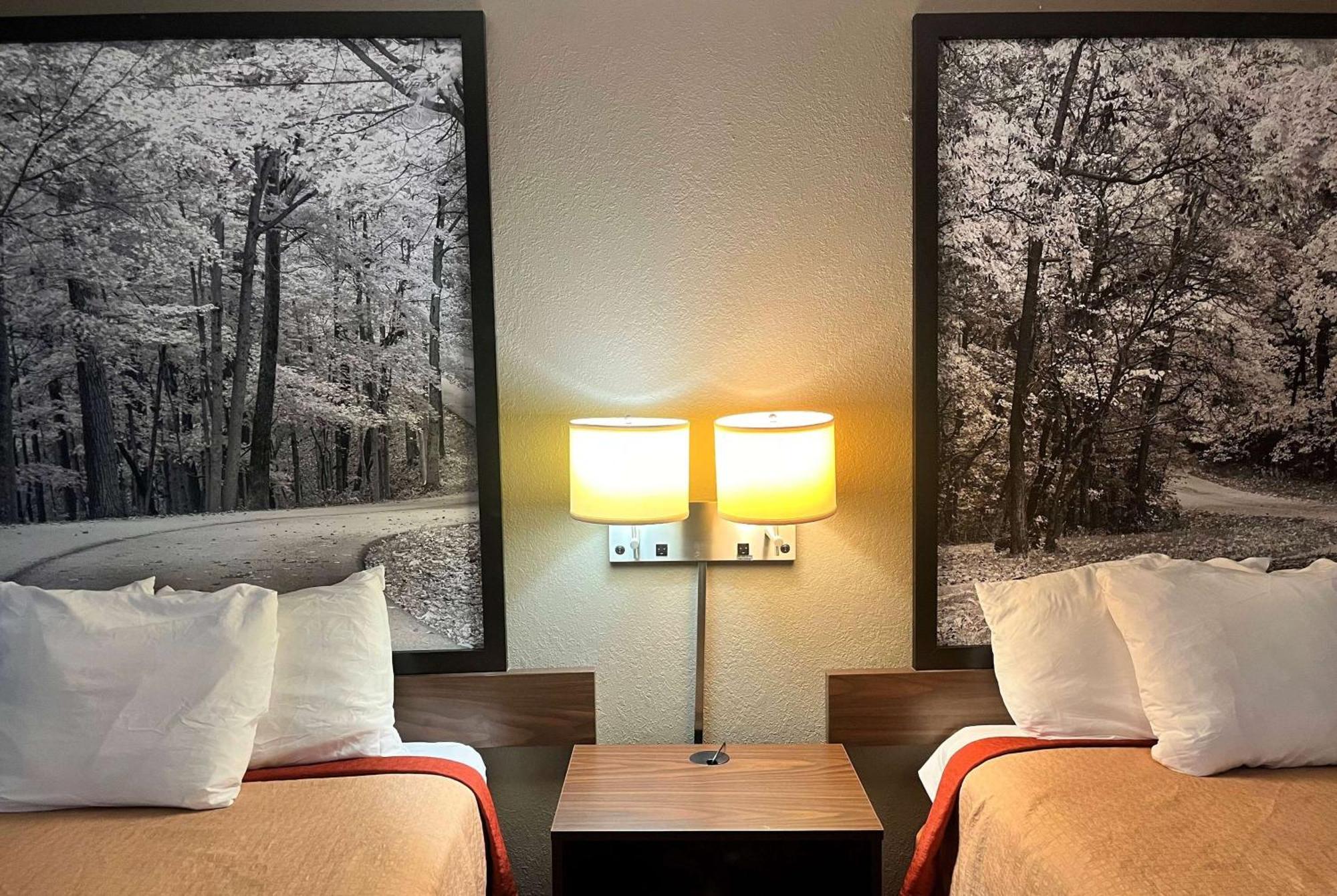 Super 8 By Wyndham Evansville North Stacer Zewnętrze zdjęcie
